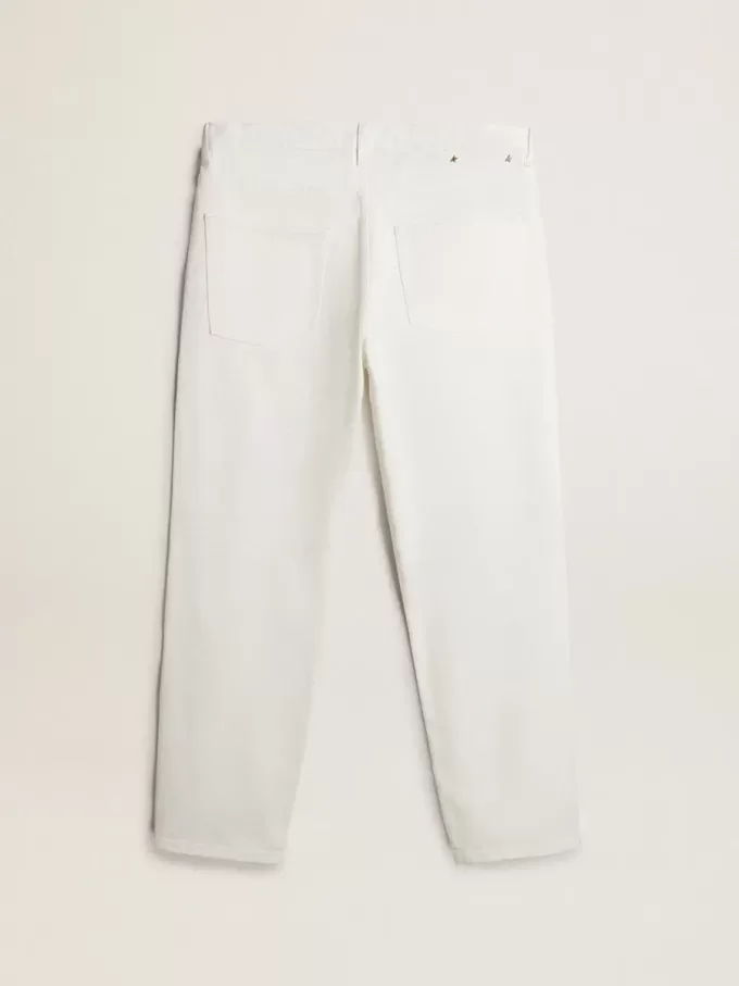 Vita jeansbyxor för herr Vita jeansbyxor för herr