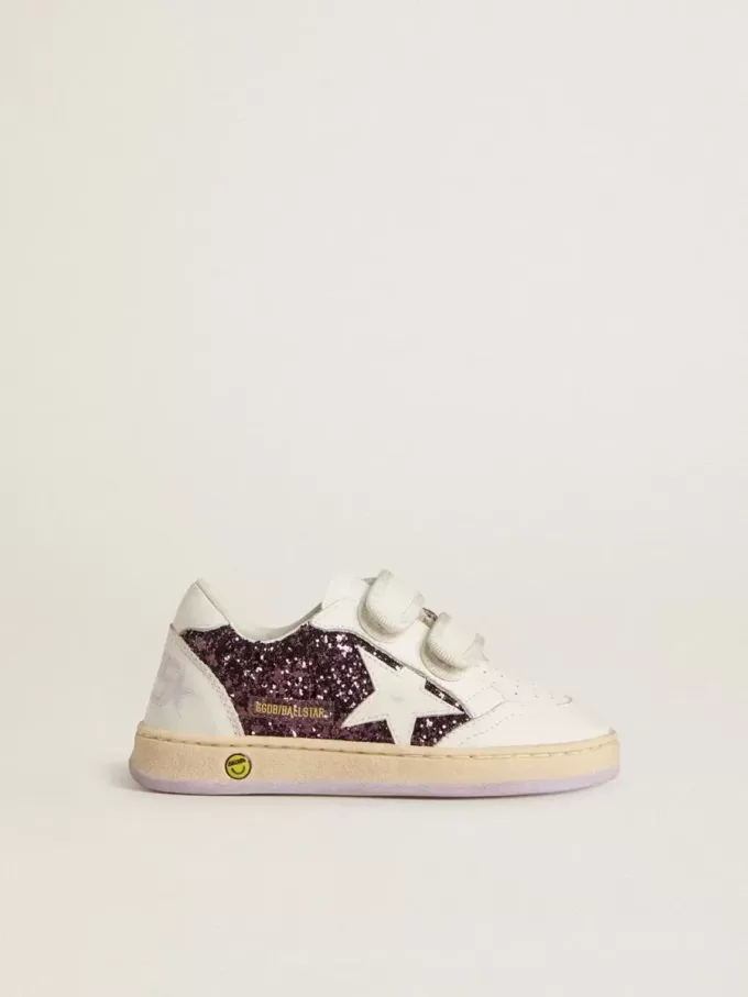 Young Ball Star i lila glitter med vit läderstjärna och hälflik Young Ball Star i lila glitter med vit läderstjärna och hälflik