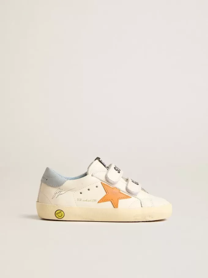 Young Old School i läder med orange stjärna och babyblå hälflik Young Old School i läder med orange stjärna och babyblå hälflik